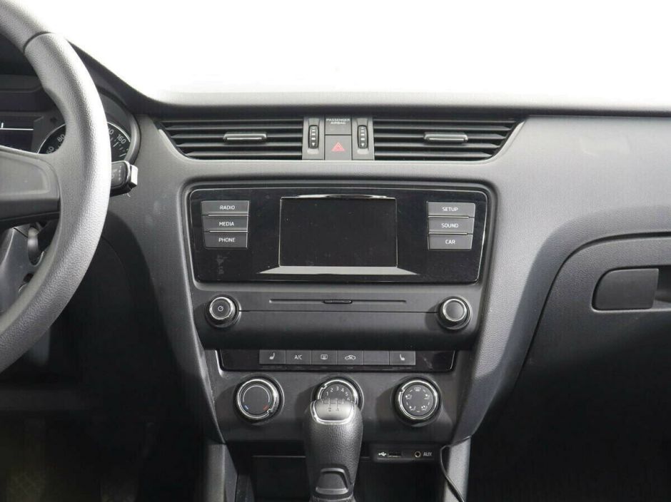 Skoda Octavia, 1.6 л, МТ, 2016 фото 7