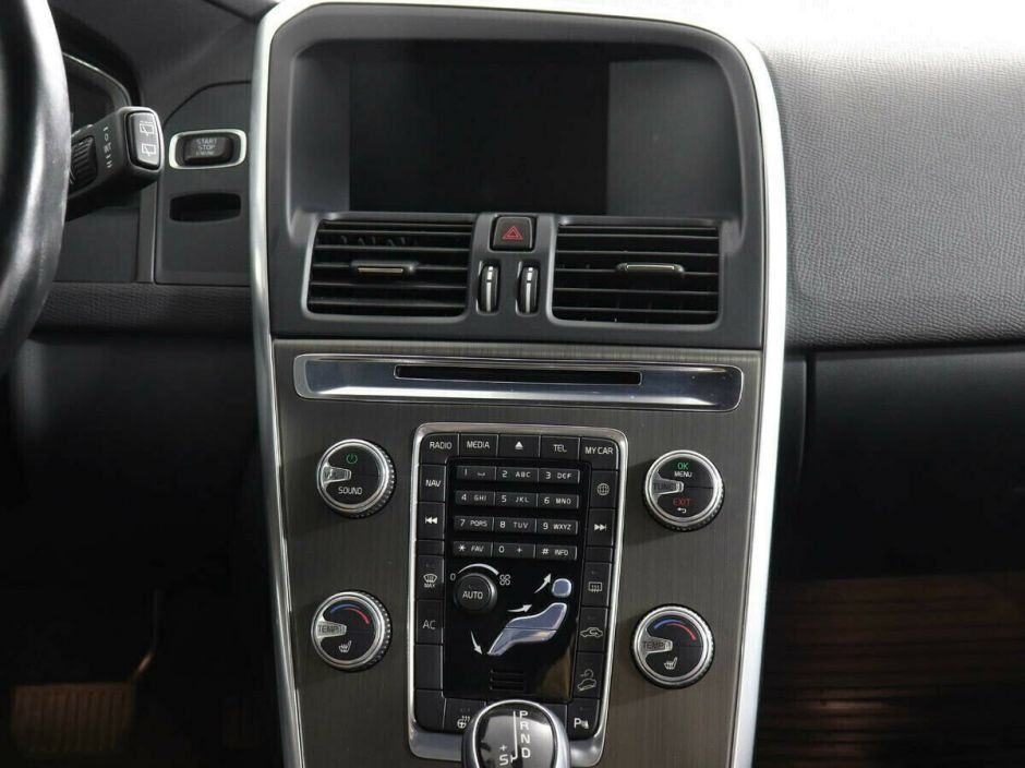 Volvo XC60, 2.4 л, АТ, 2015 фото 1