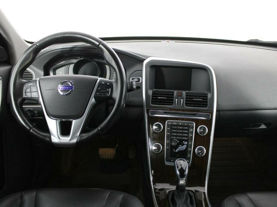 Volvo XC60, 2.4 л, АТ, 2015 фото 2