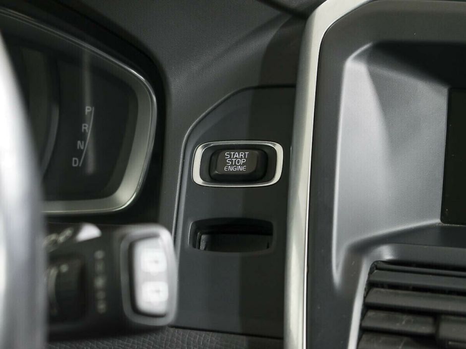 Volvo XC60, 2.4 л, АТ, 2015 фото 12