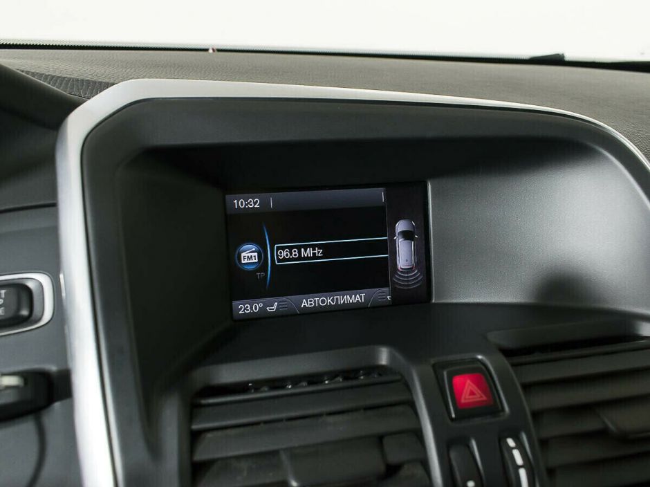 Volvo XC60, 2.4 л, АТ, 2015 фото 2