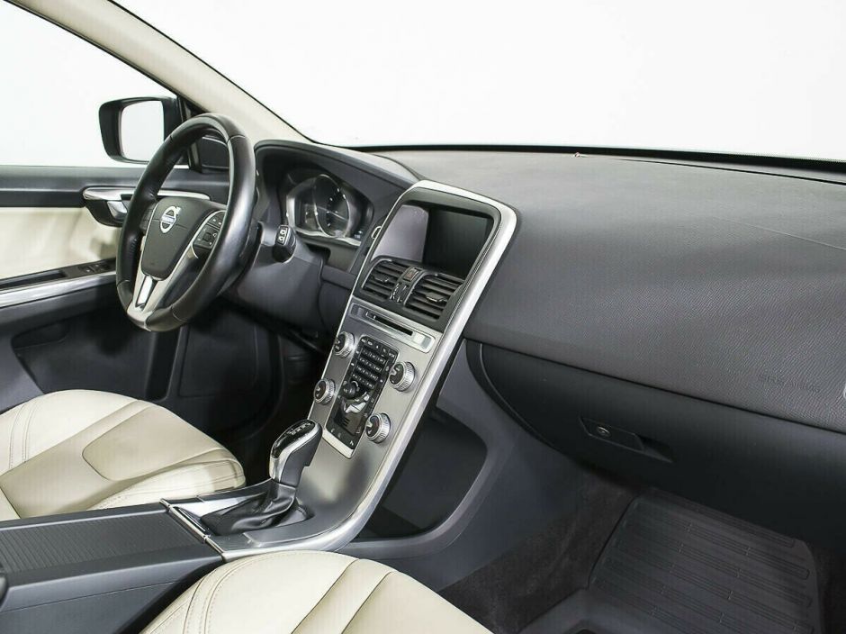 Volvo XC60, 2.4 л, АТ, 2016 фото 7