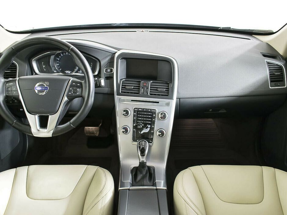 Volvo XC60, 2.4 л, АТ, 2016 фото 8