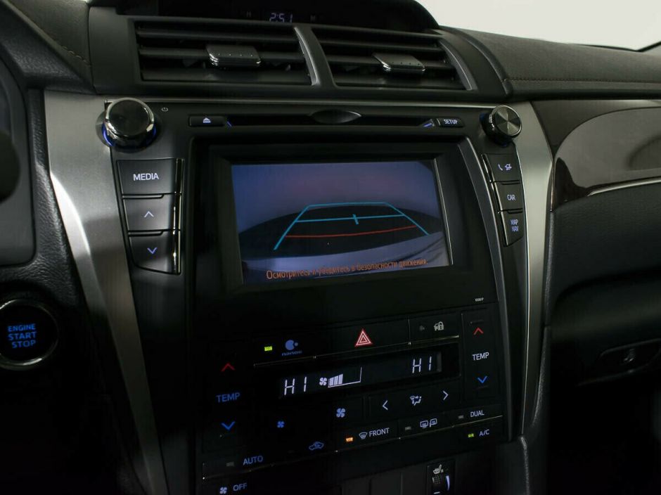 Toyota Camry, 2.5 л, АТ, 2018 фото 10