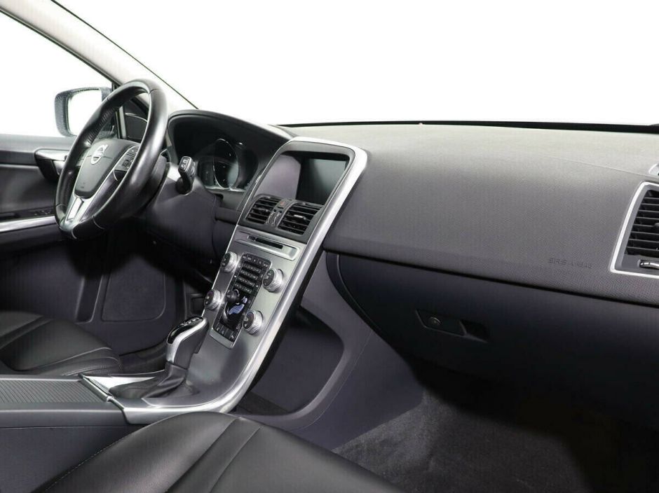 Volvo XC60, 2.4 л, АТ, 2016 фото 9