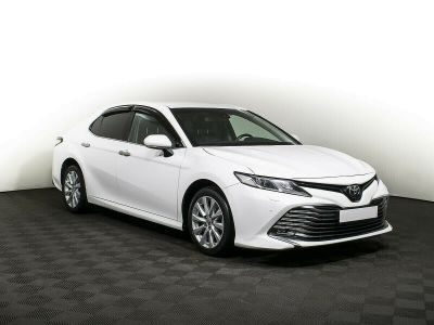 Toyota Camry, 2.5 л, АКПП, 2018 фото 5