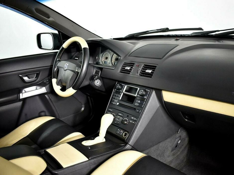 Volvo XC90, 2.5 л, АТ, 2008 фото 2