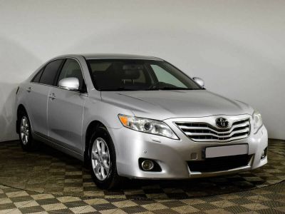 Toyota Camry, 2.4 л, АКПП, 2010 фото 4