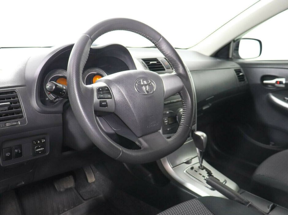 Toyota Corolla, 1.6 л, АТ, 2010 фото 7