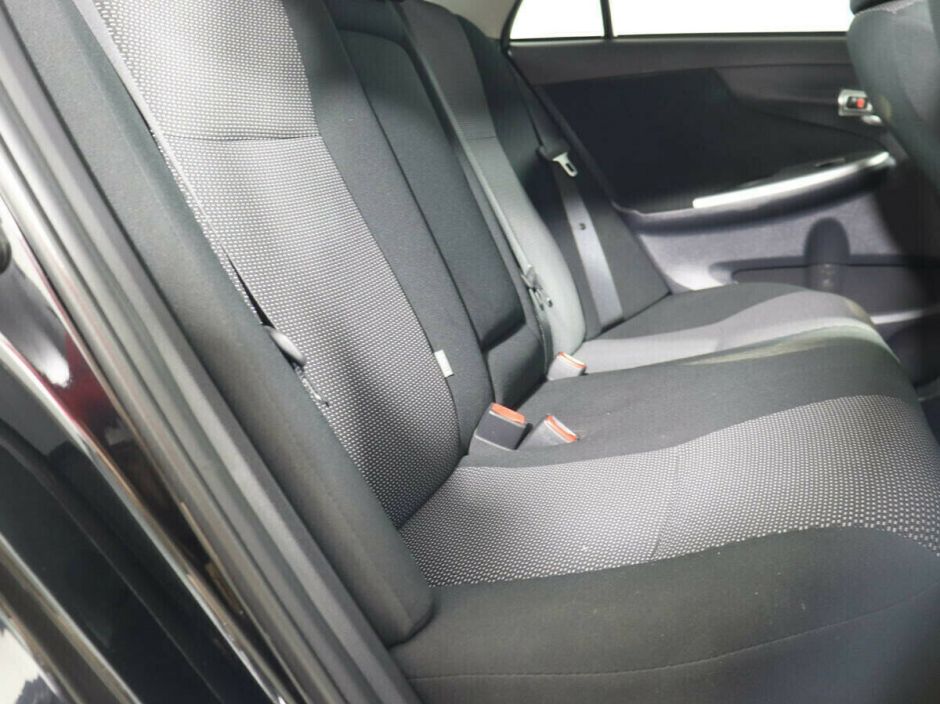 Toyota Corolla, 1.6 л, АТ, 2010 фото 1