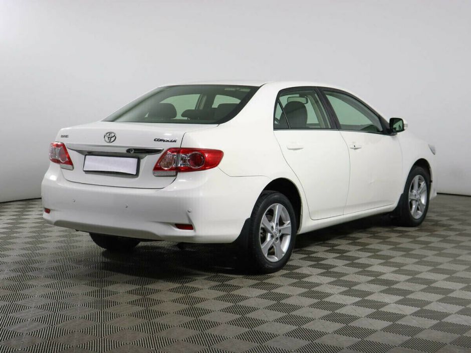 Toyota Corolla, 1.6 л, АТ, 2010 фото 4