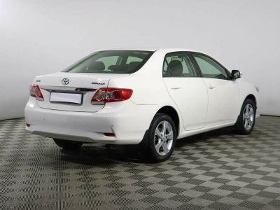 Toyota Corolla, 1.6 л, АКПП, 2010 фото 4