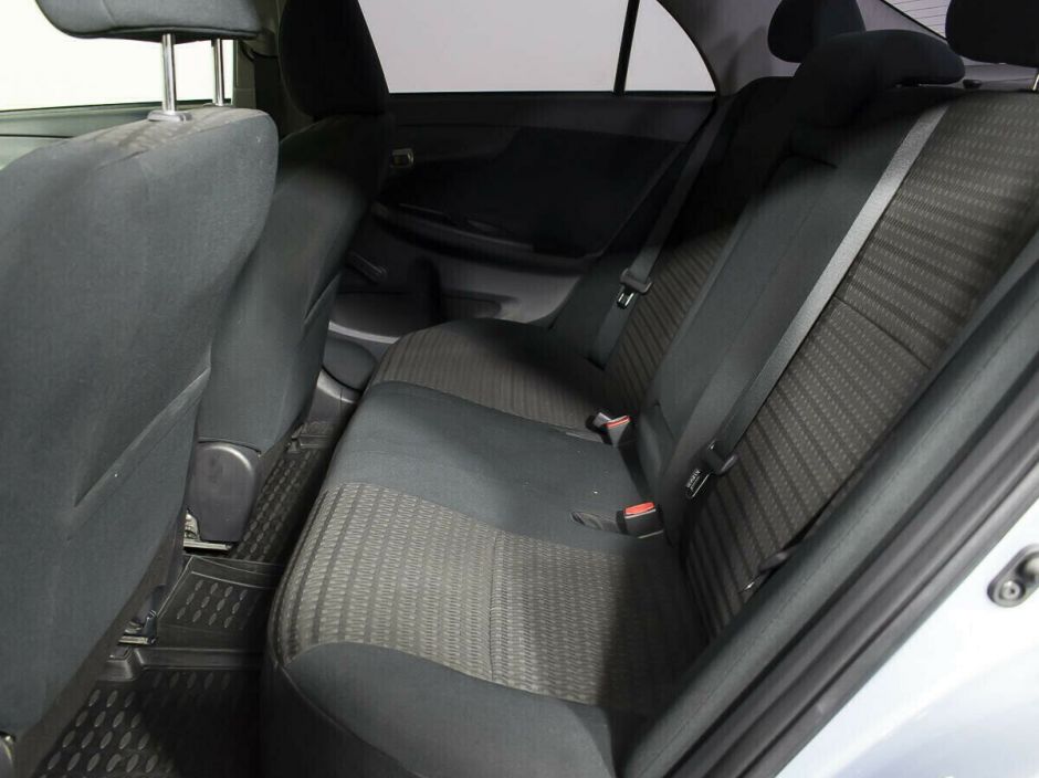 Toyota Corolla, 1.6 л, АТ, 2012 фото 1