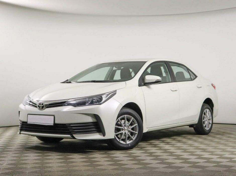 Toyota Corolla, 1.6 л, Вариатор, 2016 фото 3