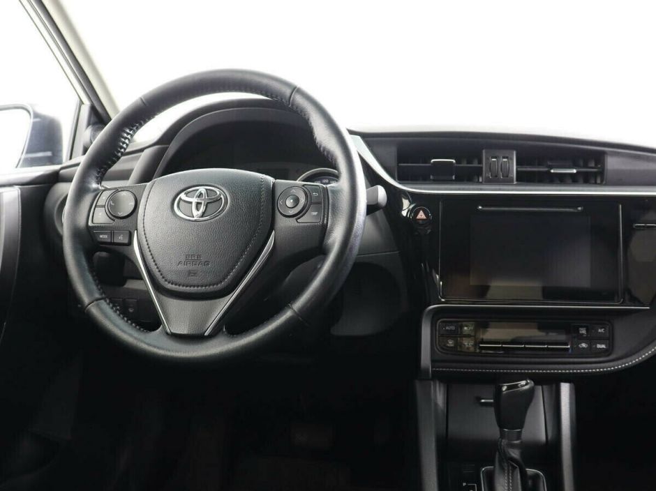 Toyota Corolla, 1.6 л, Вариатор, 2016 фото 8