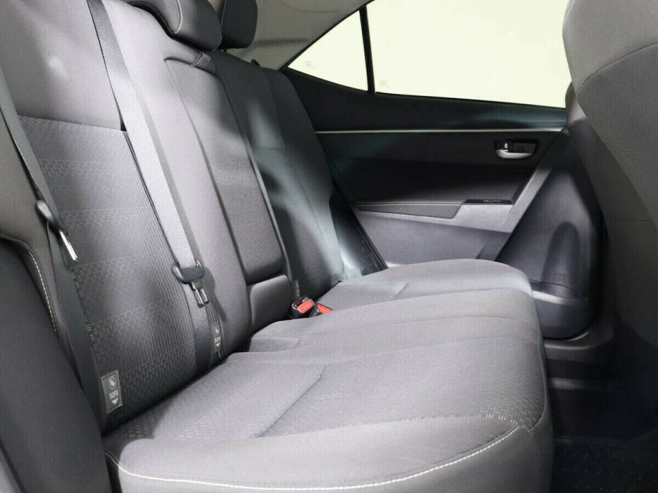 Toyota Corolla, 1.6 л, Вариатор, 2016 фото 1