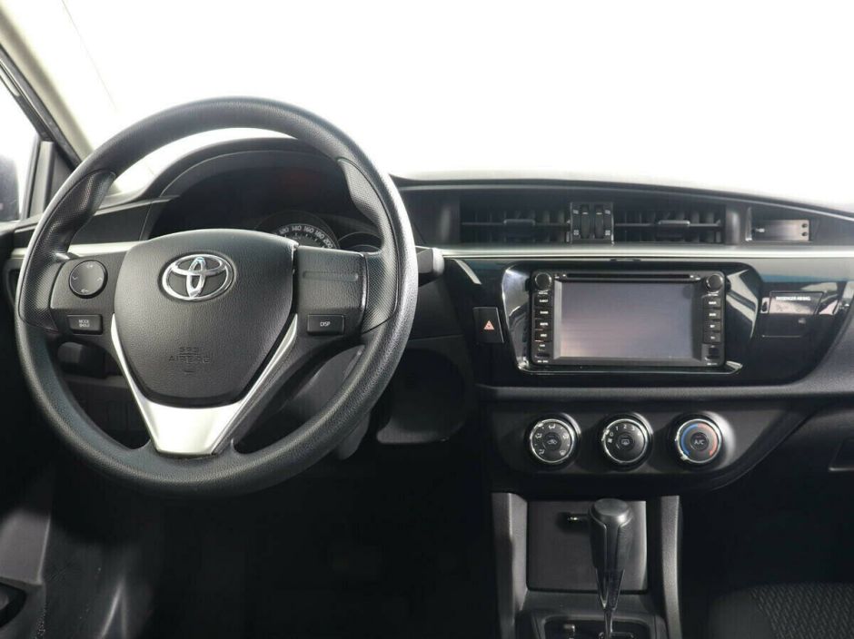 Toyota Corolla, 1.6 л, Вариатор, 2013 фото 8