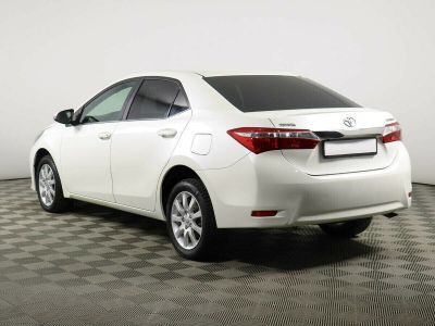 Toyota Corolla, 1.6 л, CVT, 2013 фото 6