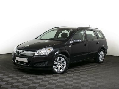 Opel Astra, 1.8 л, АКПП, 2013 фото 3