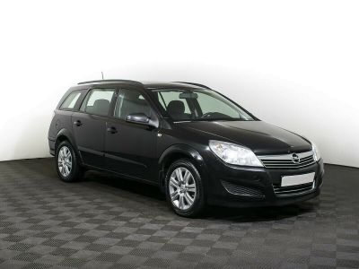 Opel Astra, 1.8 л, АКПП, 2013 фото 4