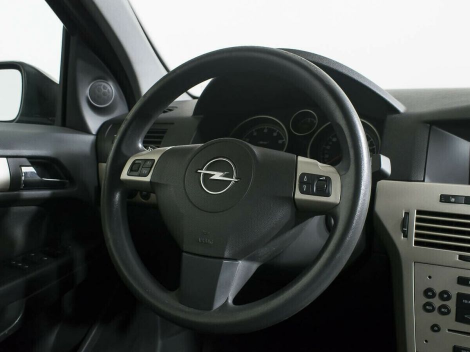 Opel Astra, 1.8 л, АТ, 2013 фото 7