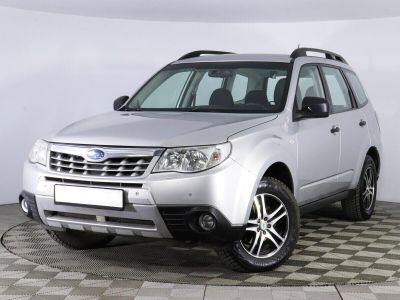 Subaru Forester, 2.0 л, АКПП, 2011 фото 3