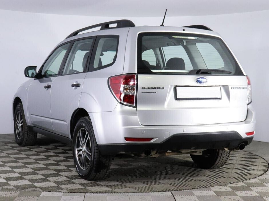 Subaru Forester, 2.0 л, АТ, 2011 фото 6