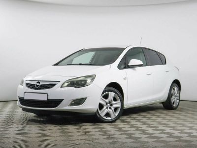 Opel Astra, 1.4 л, АКПП, 2011 фото 3