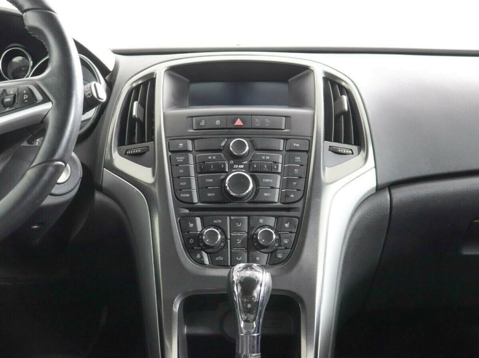 Opel Astra, 1.4 л, АТ, 2012 фото 7