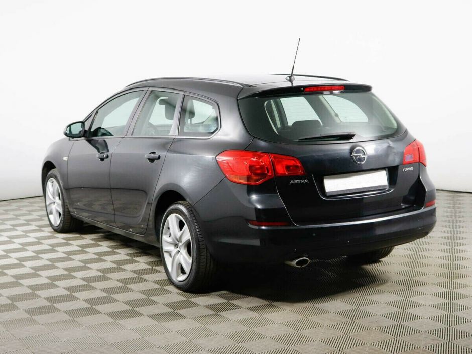 Opel Astra, 1.4 л, АТ, 2011 фото 6