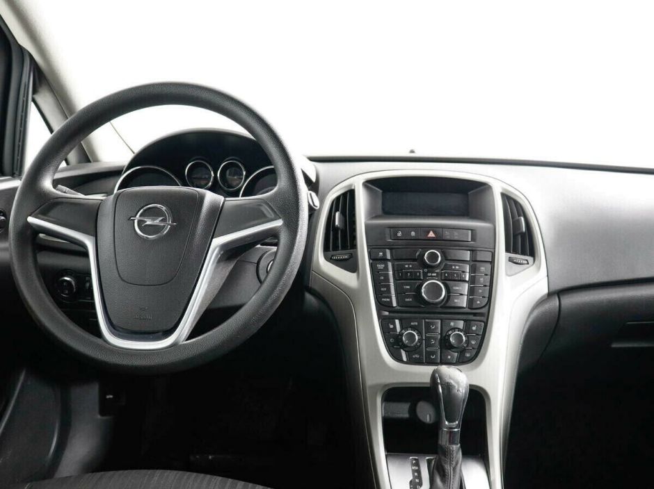 Opel Astra, 1.4 л, АТ, 2011 фото 8