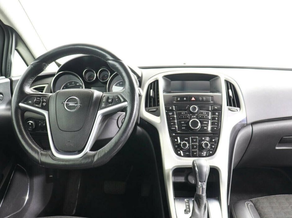 Opel Astra, 1.4 л, АТ, 2012 фото 8