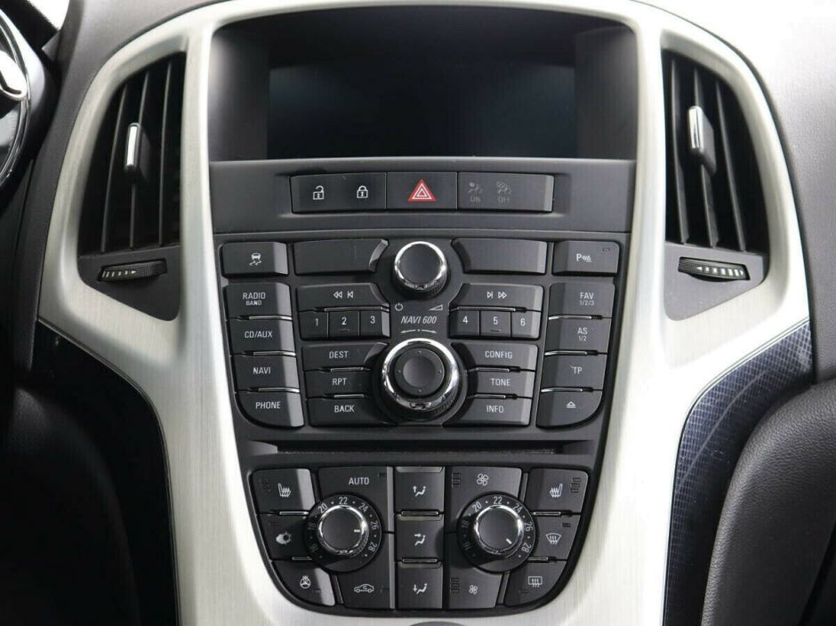 Opel Astra, 1.4 л, АТ, 2012 фото 7