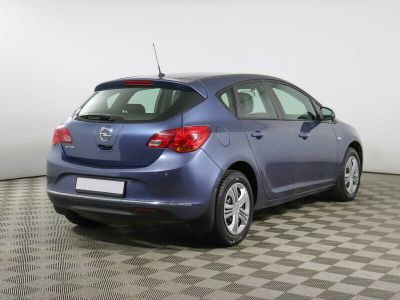 Opel Astra, 1.6 л, АКПП, 2012 фото 5