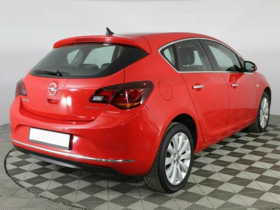 Opel Astra, 1.6 л, АТ, 2012 фото 5