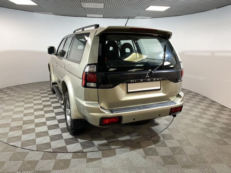 Mitsubishi Pajero Sport, 3.0 л, АТ, 2008 фото 6