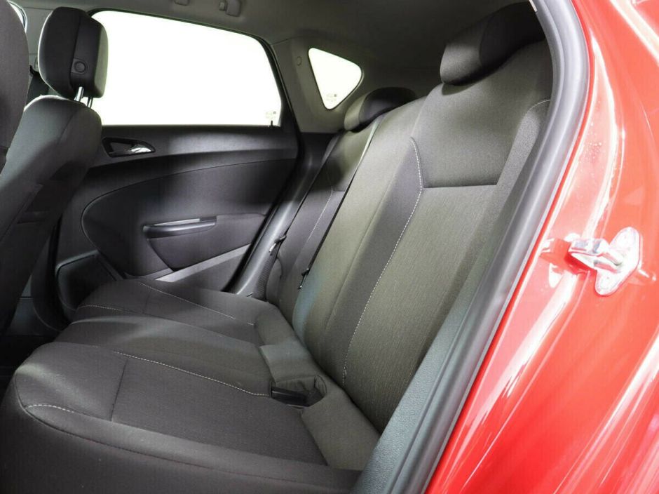 Opel Astra, 1.6 л, АТ, 2014 фото 1