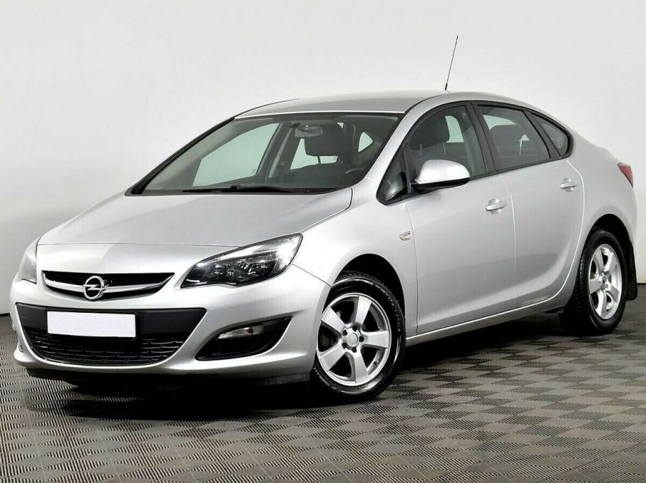 Opel Astra, 1.6 л, МТ, 2014 фото 3