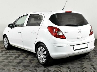 Opel Corsa, 1.4 л, АКПП, 2010 фото 6