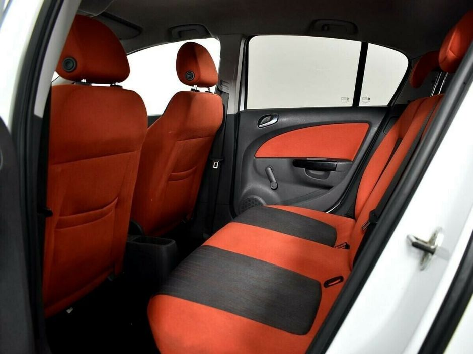 Opel Corsa, 1.4 л, АТ, 2010 фото 1