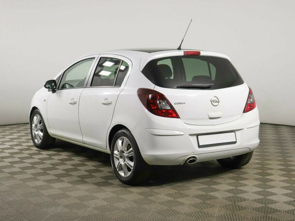 Opel Corsa Color Edition, 1.4 л, МТ, 2011 фото 6