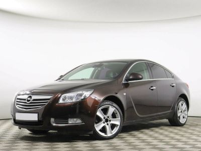 Opel Insignia, 2.0 л, АКПП, 2012 фото 3