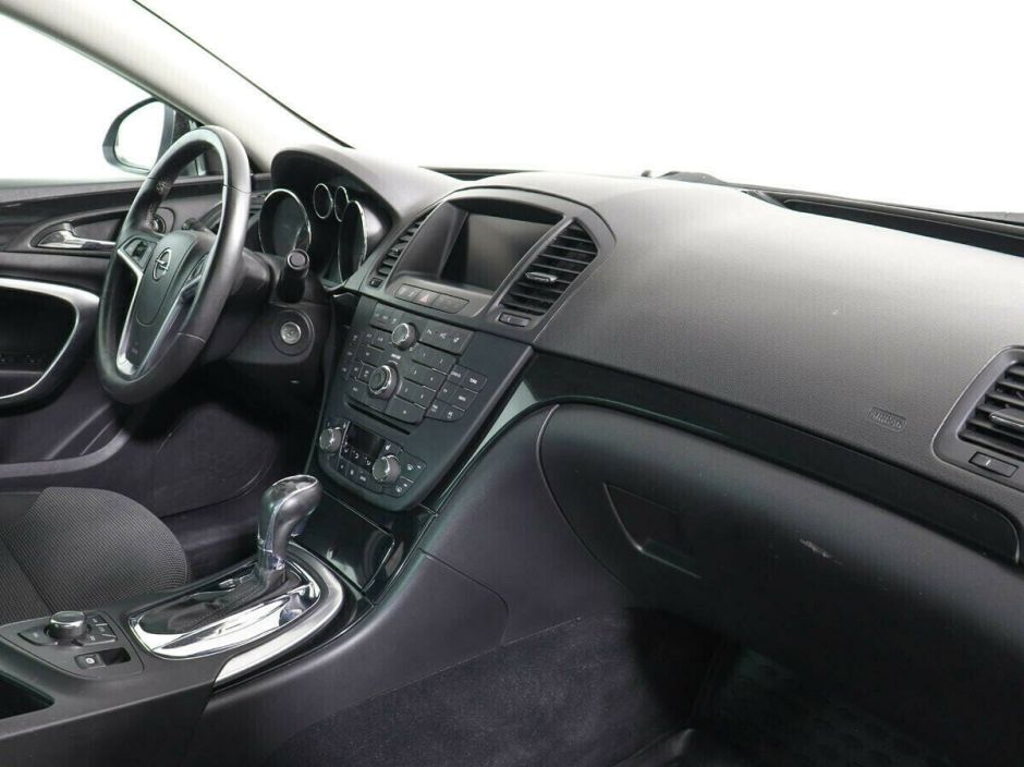 Opel Insignia, 2.0 л, АТ, 2013 фото 2
