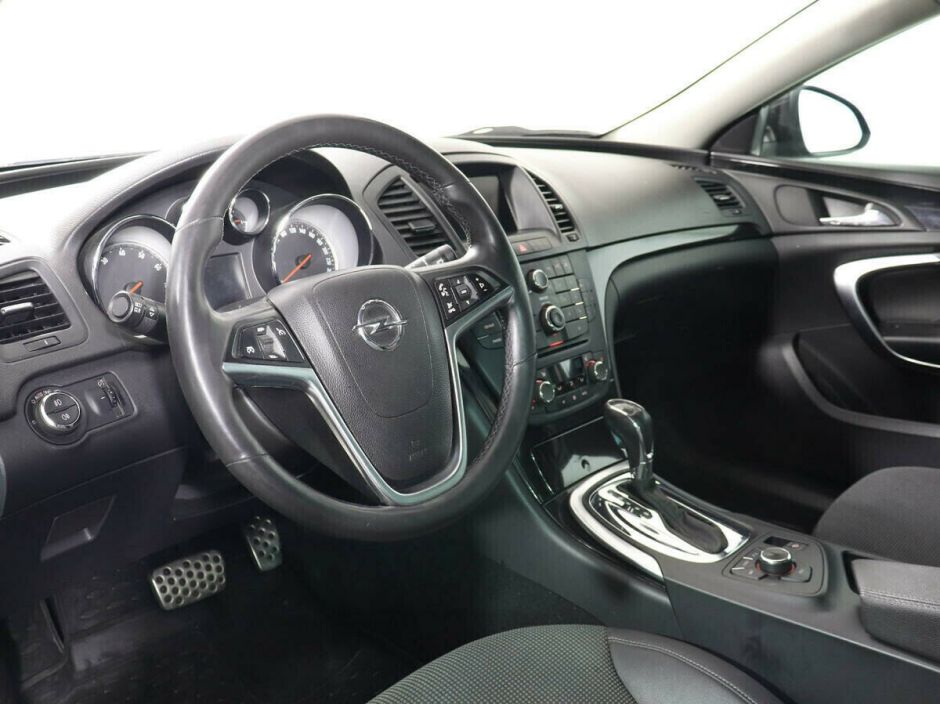 Opel Insignia, 2.0 л, АТ, 2013 фото 1