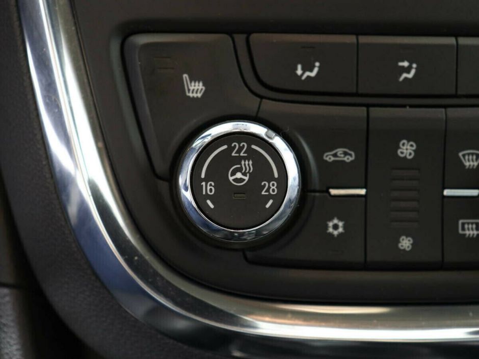 Opel Mokka Enjoy, 1.4 л, МТ, 2012 фото 9