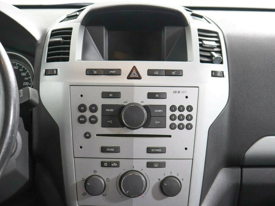 Opel Zafira, 1.8 л, Робот, 2010 фото 7