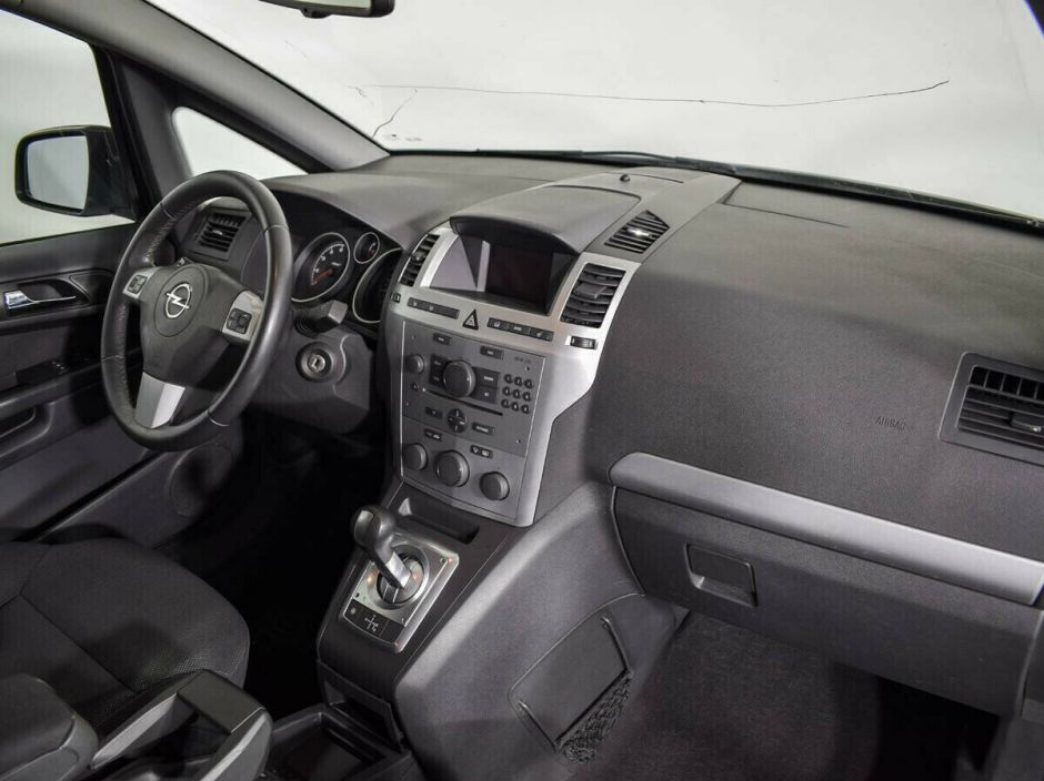 Opel Zafira, 1.8 л, Робот, 2013 фото 2