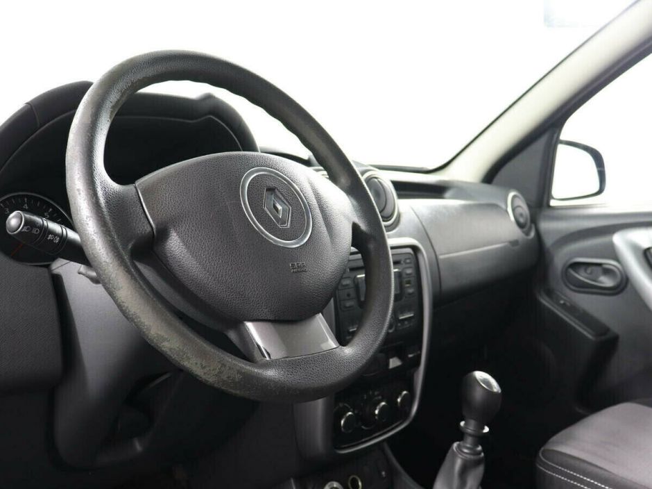 Renault Duster, 1.6 л, МТ, 2012 фото 7