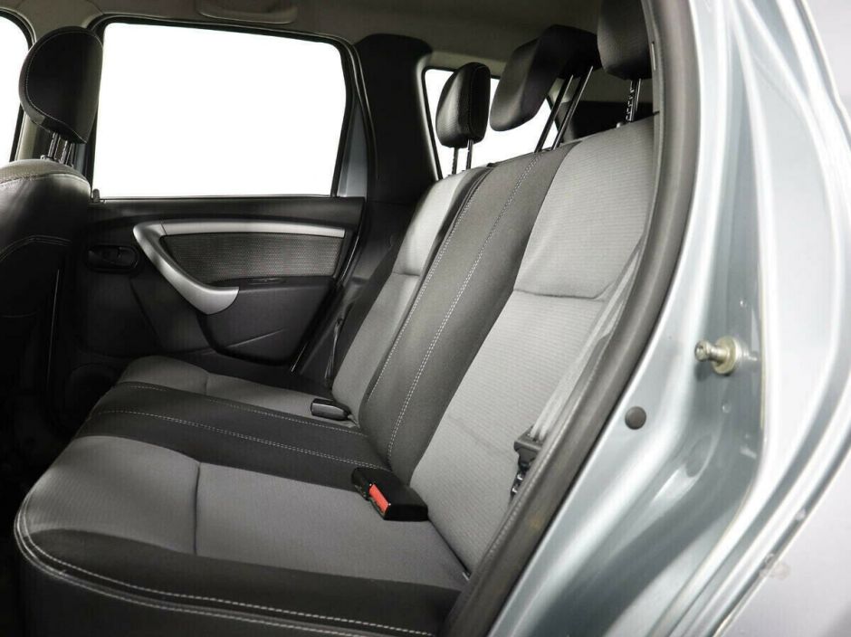 Renault Duster, 1.6 л, МТ, 2012 фото 1