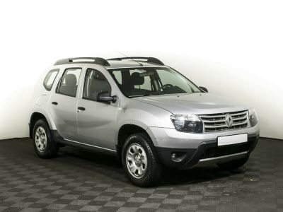 Renault Duster, 1.6 л, МКПП, 2012 фото 4